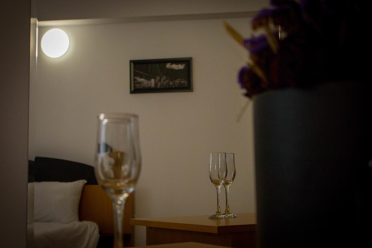 Rent Room N&S Ιάσιο Εξωτερικό φωτογραφία