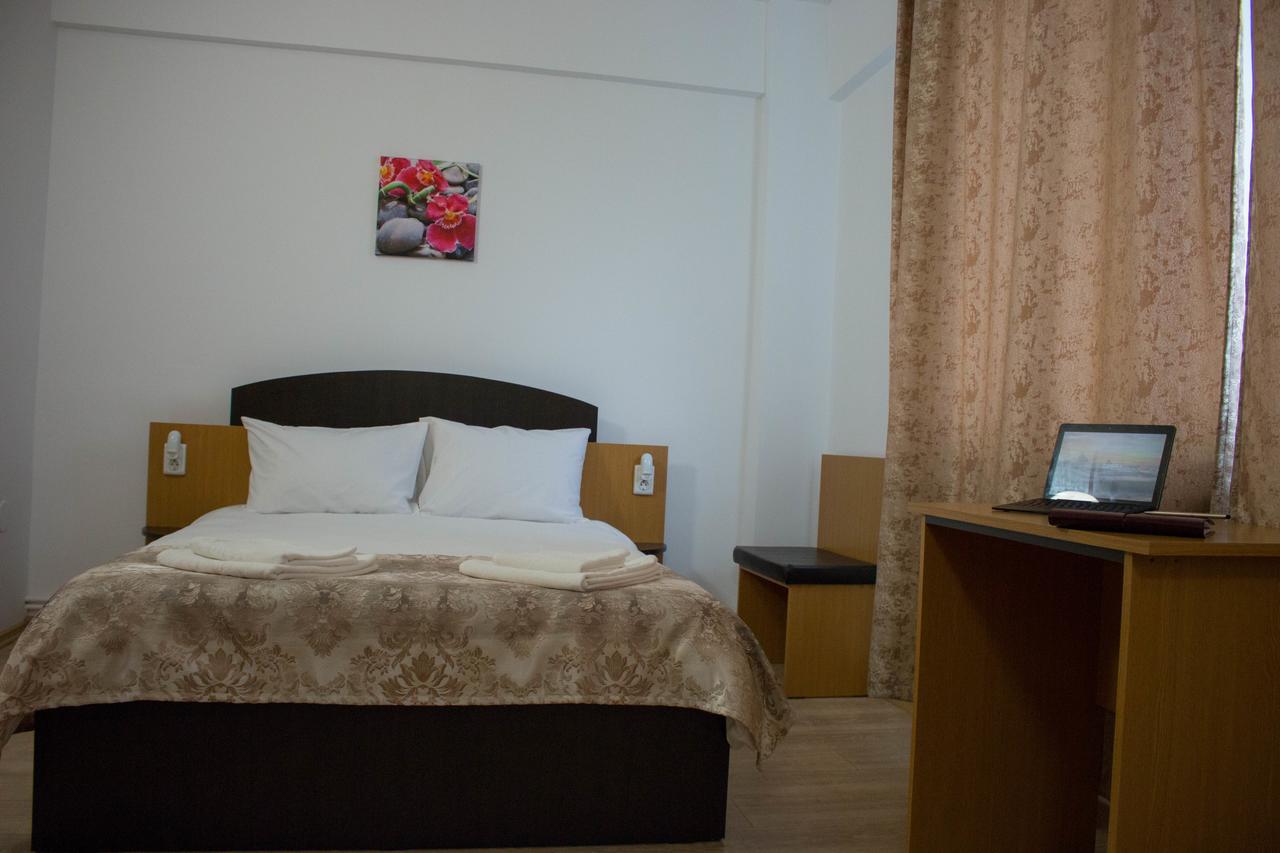 Rent Room N&S Ιάσιο Εξωτερικό φωτογραφία